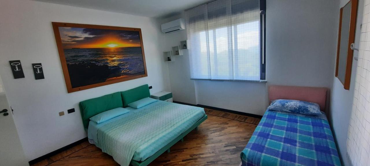 La Terrazza Casa Vacanza Carenno Ngoại thất bức ảnh