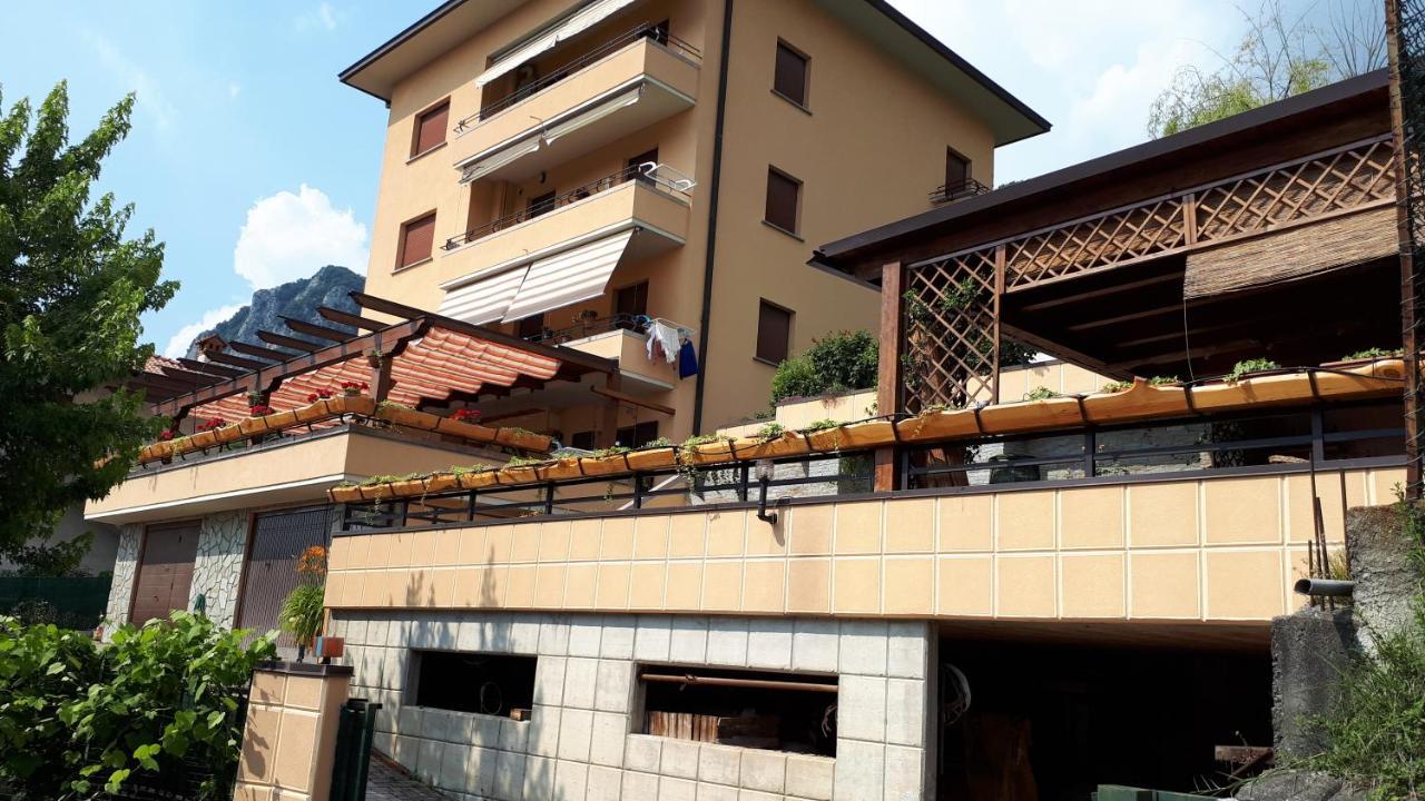 La Terrazza Casa Vacanza Carenno Ngoại thất bức ảnh