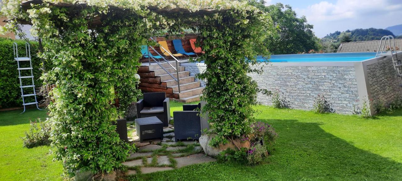 La Terrazza Casa Vacanza Carenno Ngoại thất bức ảnh
