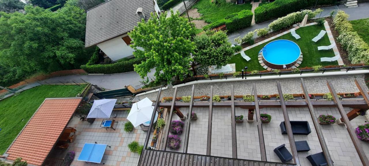 La Terrazza Casa Vacanza Carenno Ngoại thất bức ảnh