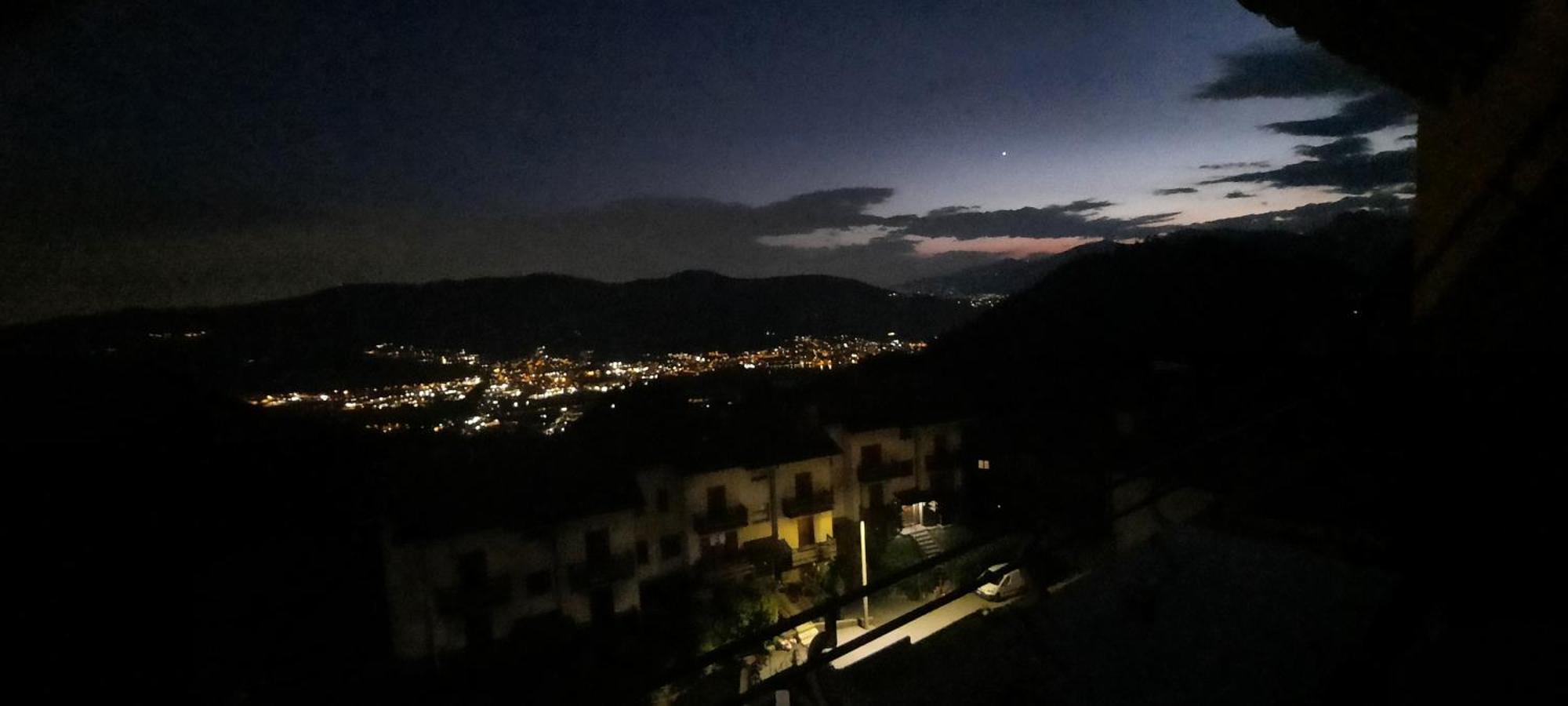 La Terrazza Casa Vacanza Carenno Ngoại thất bức ảnh