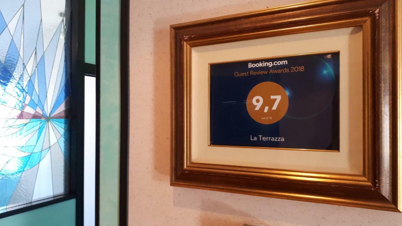 La Terrazza Casa Vacanza Carenno Ngoại thất bức ảnh